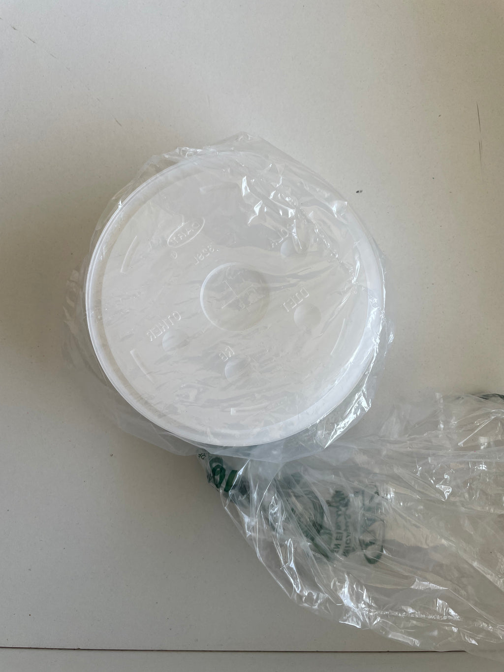 TAPAS PARA DESECHABLE 1/2 y 1LT (1PZ)
